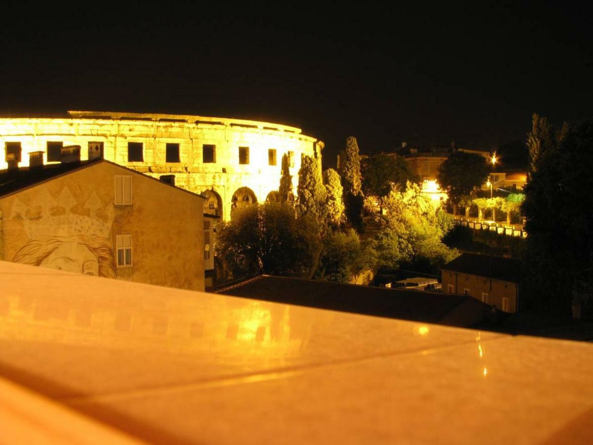 Terrace Dream View Over Amphitheatre Пула Екстер'єр фото